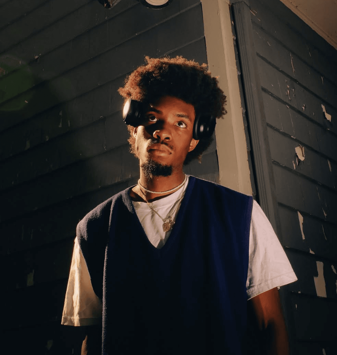 Justin Styvly / Myles Blue — profile photo